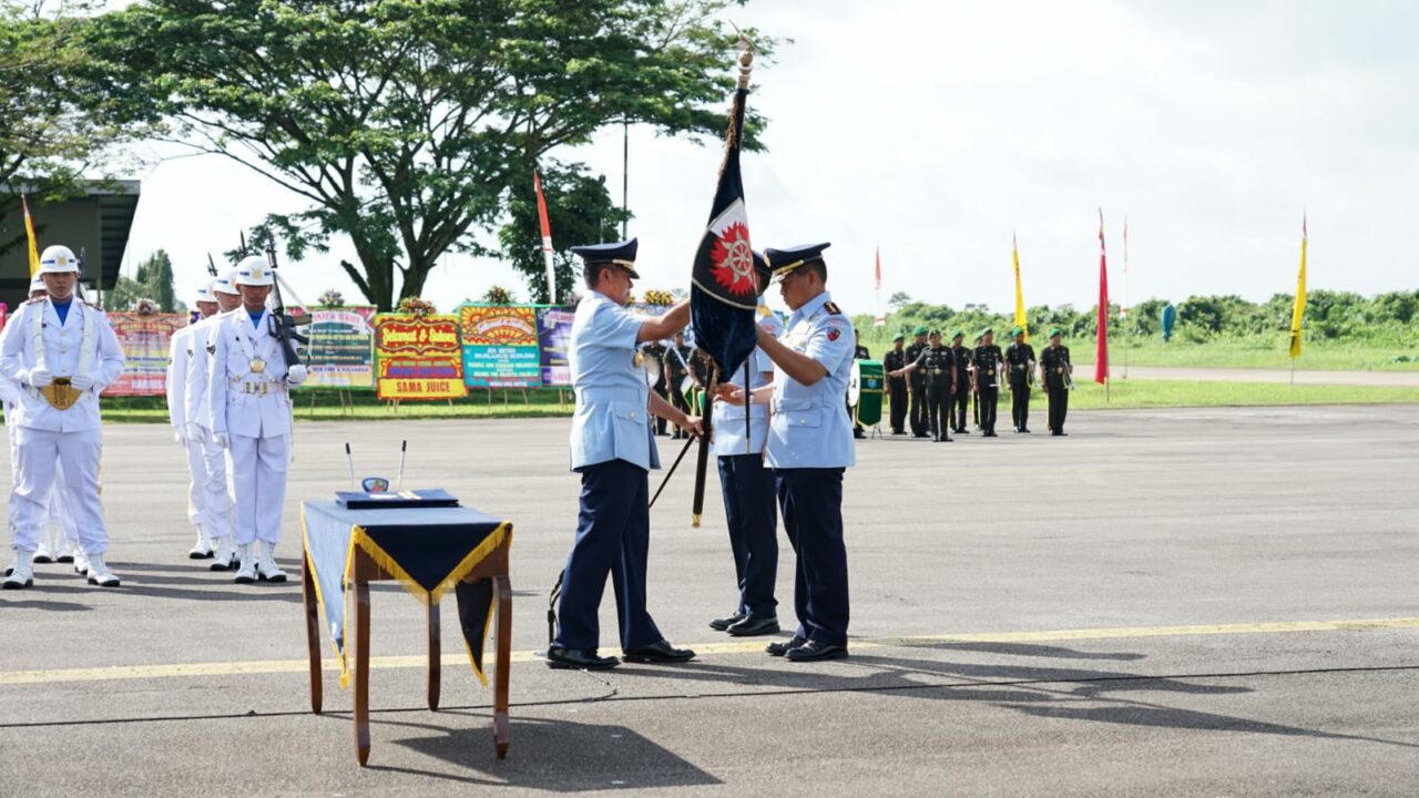 Pangkoopsud I Pimpin Sertijab Satuan TNI AU di Bumi Khatulistiwa