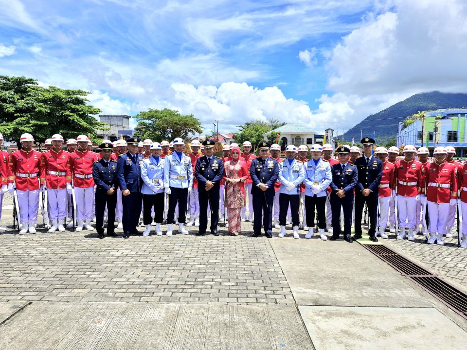 Bupati Natuna Apresiasi TNI AU sebagai Pengawal Kehormatan Paskibraka Pada HUT ke-79 Kemerdekaan RI 