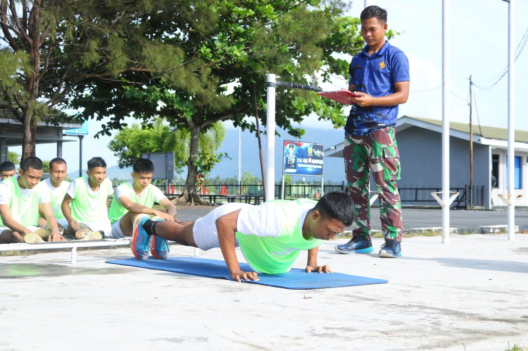 Langkah Awal Jadi Bintara TNI AU: Tes Samapta di Lanud Raden Sadjad Natuna 