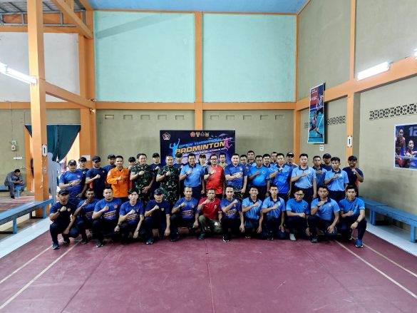 Open Turnamen Badminton HUT ke-79 TNI di Natuna: Ajang Prestasi dan Solidaritas