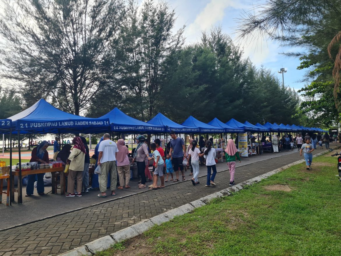 Pasar Minggu Ria TNI AU Lanud Raden Sadjad Ajang Promosi Wisata dan UMKM Natuna